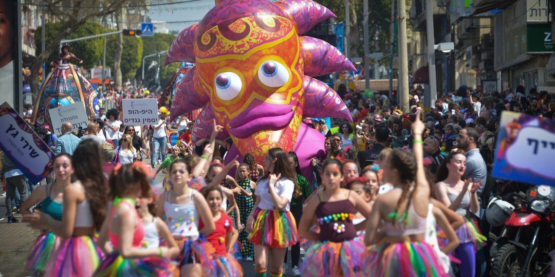 Fra Purim-feiringen i Holon i 2019.