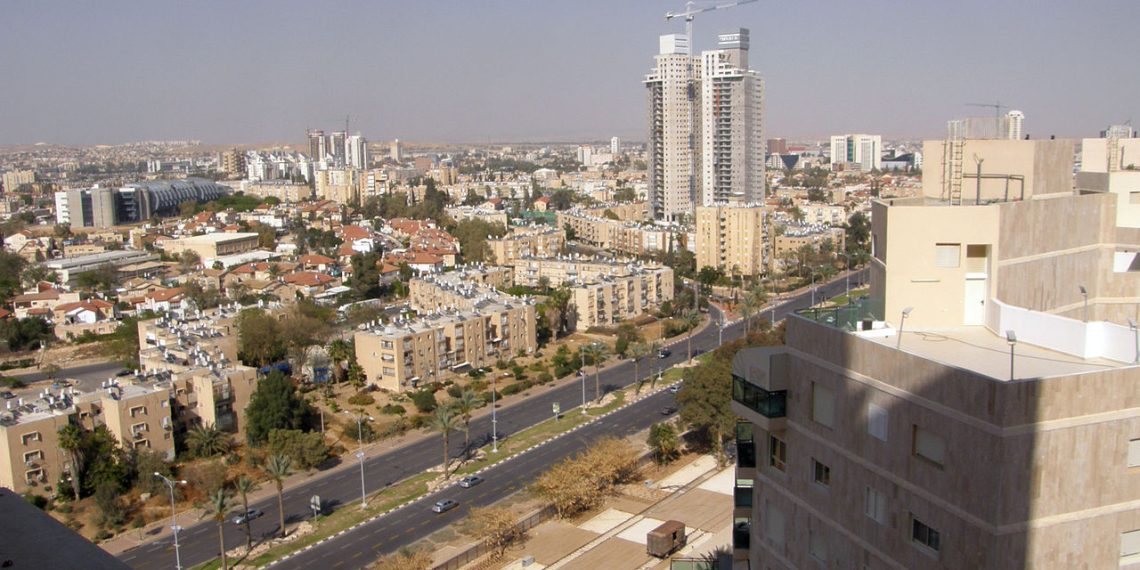 Beersheva fra luften. Foto: Moshe David Pikiwiki Israel.