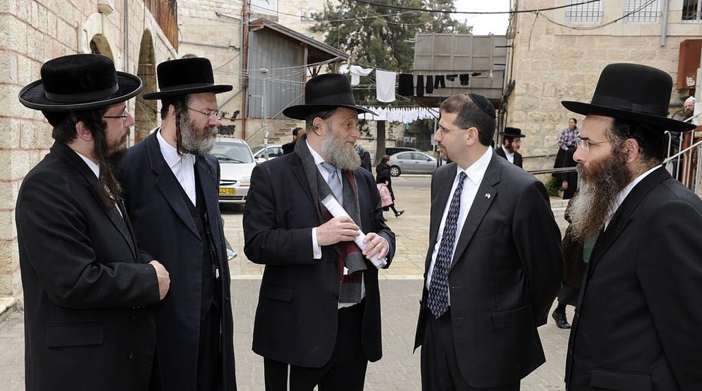 Mea She'arim, et ultraortodokst nabolag i Jerusalem. Foto: U.S. Embassy Jerusalem / https://www.flickr.com/photos/usembassyta/6875527362.